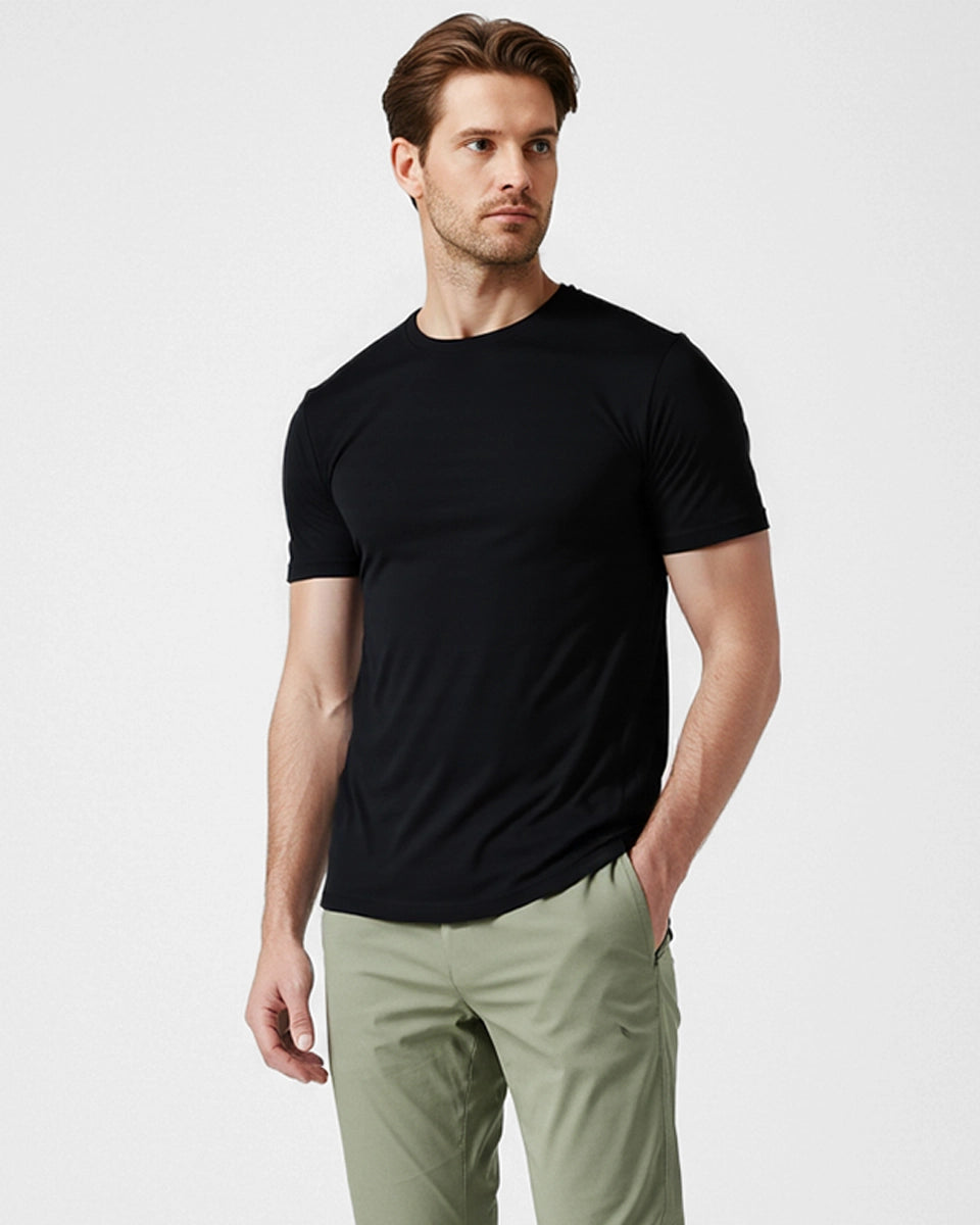 Seamless activewear t-shirt for daily and gym wear