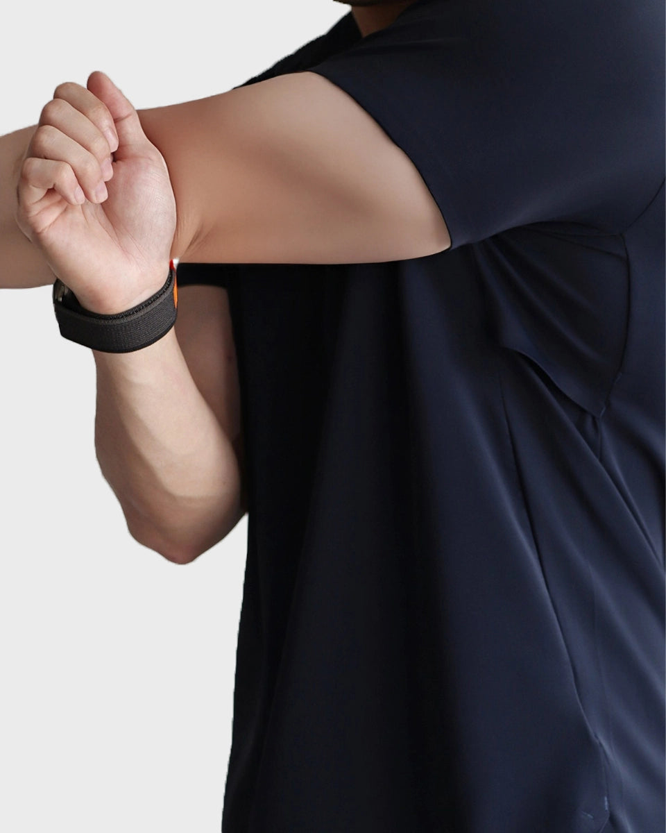 Seamless activewear t-shirt for daily and gym wear