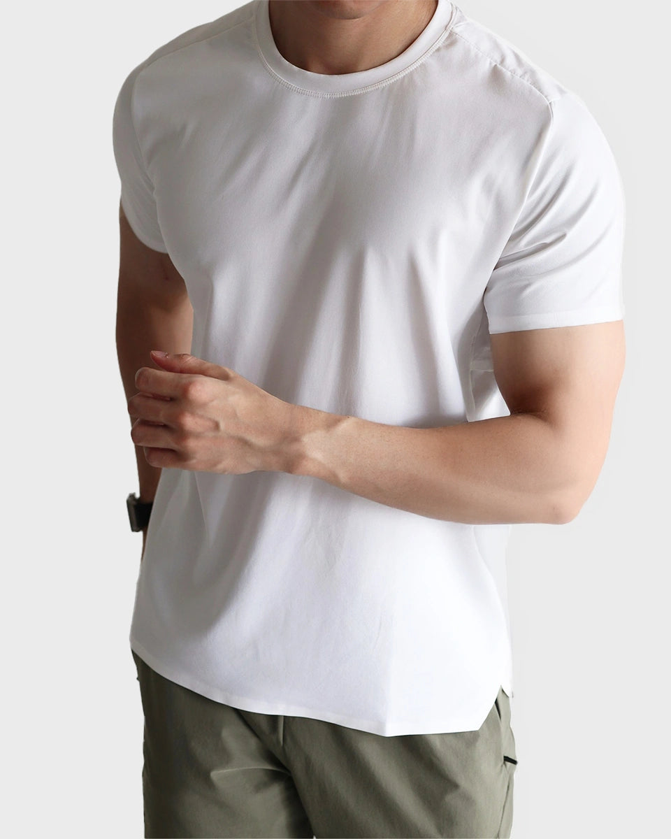 Seamless activewear t-shirt for daily and gym wear