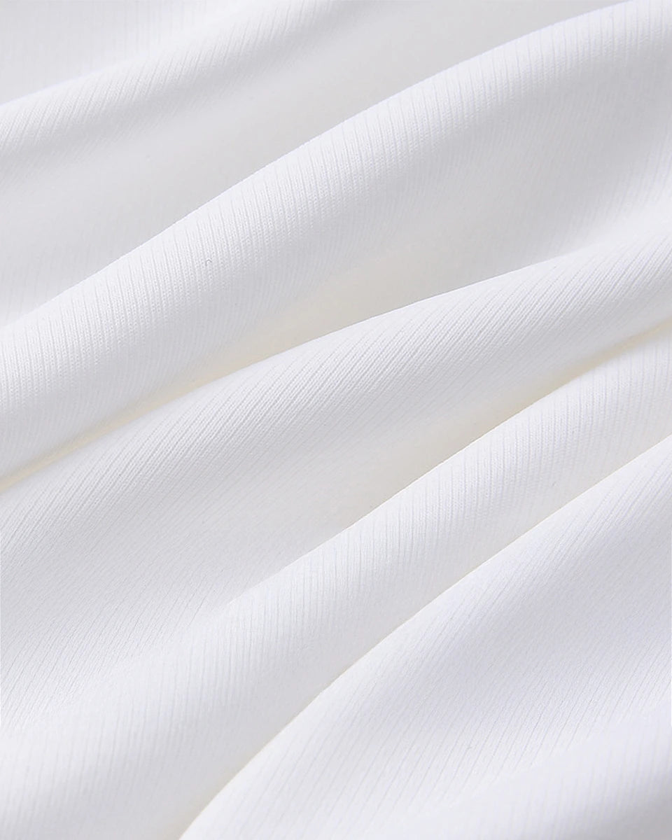 Seamless activewear t-shirt for daily and gym wear