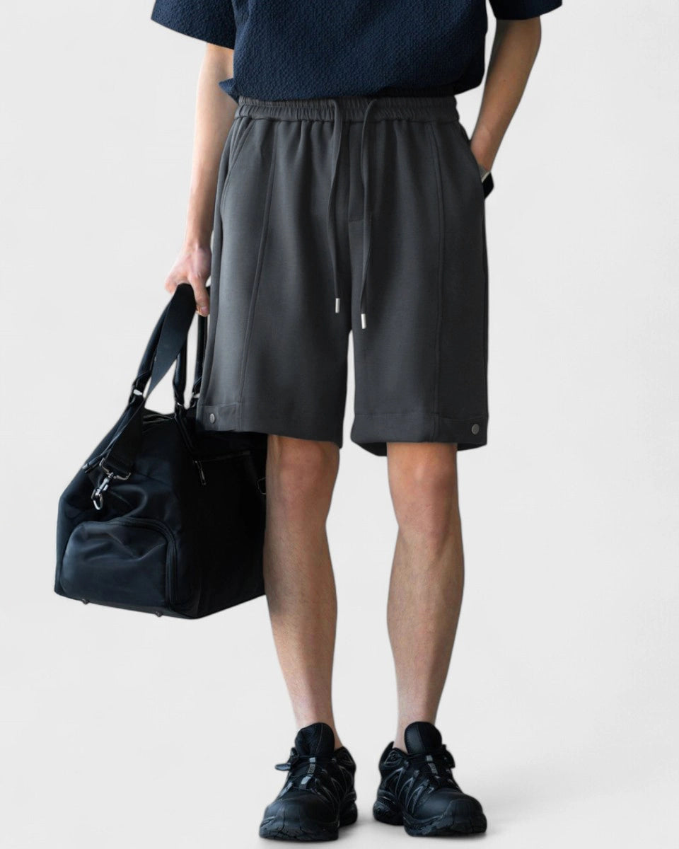 Lightshift Short – lightweight breathable shorts for men with snap button detail and structured silhouette