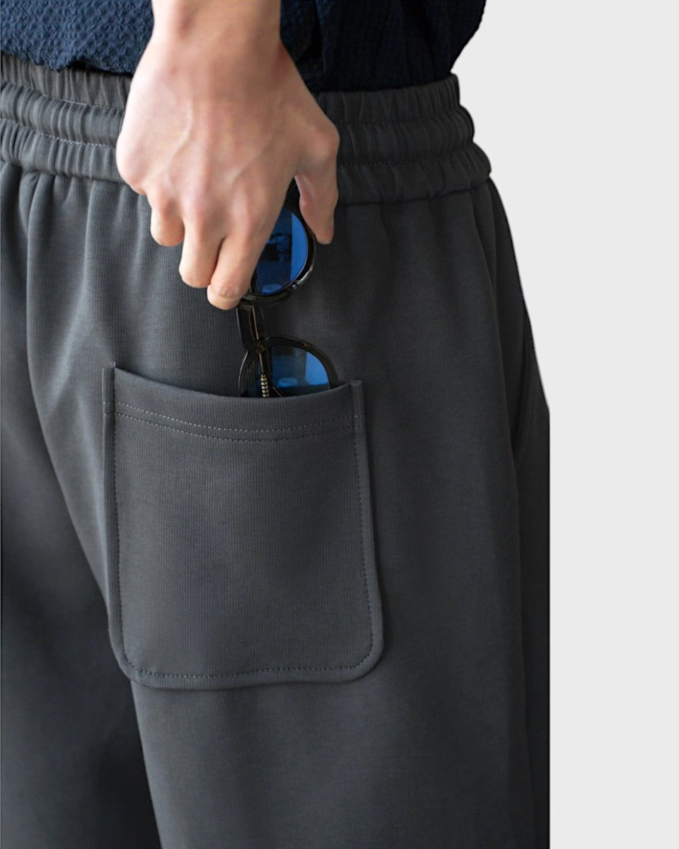 Lightshift Short – lightweight breathable shorts for men with snap button detail and structured silhouette