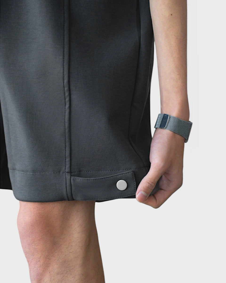 Lightshift Short – lightweight breathable shorts for men with snap button detail and structured silhouette