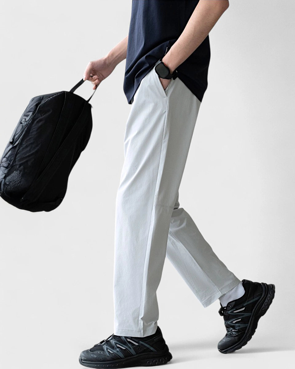 Range Pant – Lightweight 4-way stretch pants for men with zippered pockets