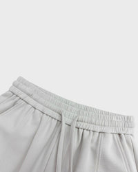 Lightshift Short – lightweight breathable shorts for men with snap button detail and structured silhouette