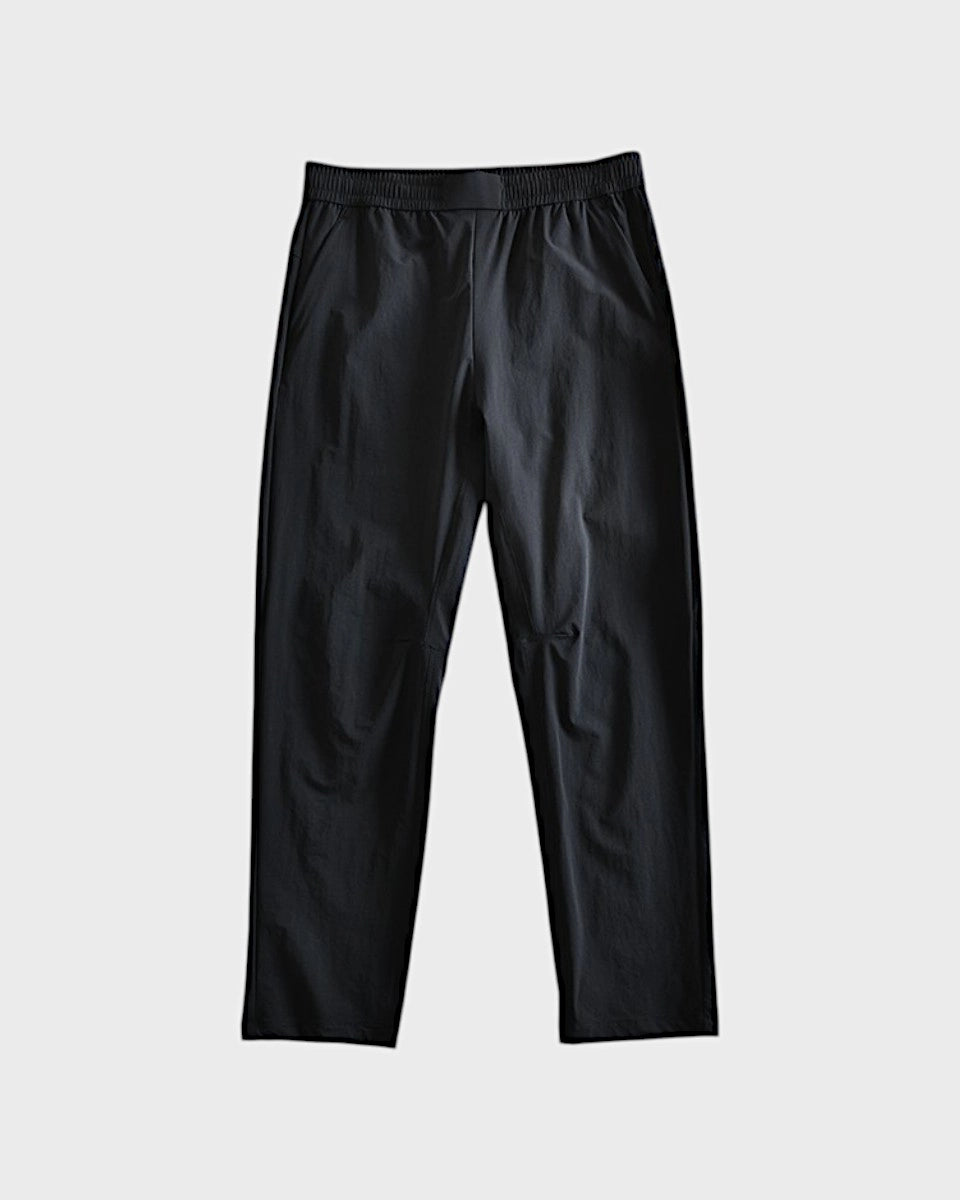 Range Pant – Lightweight 4-way stretch pants for men with zippered pockets