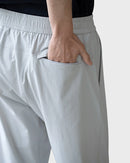 Range Pant – Lightweight 4-way stretch pants for men with zippered pockets
