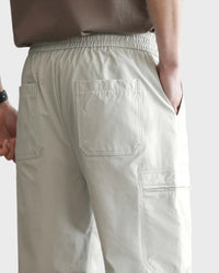Moisture-wicking jogger pants with elastic waistband and zipper pockets